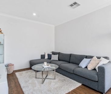 Lifestyle, Location & Low-Maintenance Living! - Photo 2