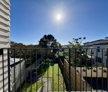 186 Dawson Road, Flat Bush, Auckland - Photo 2