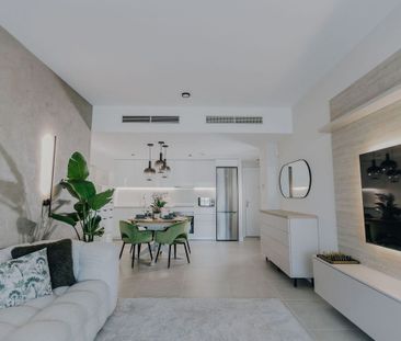 Middle Floor Apartment · Selwo - Photo 2