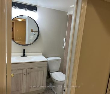For Lease - 1088 Windbrook Grove Unit# Bsmt, Mississauga, Ontario - Photo 2