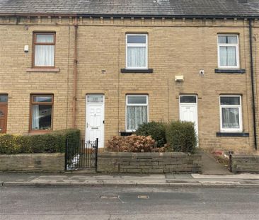 Wyke Lane, Oakenshaw, Bradford, BD12 9BB - Photo 3