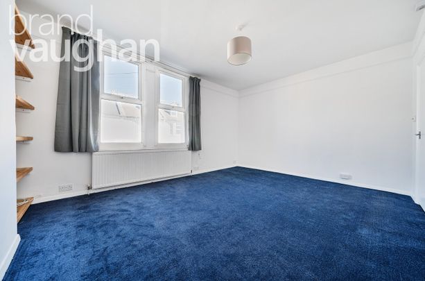 2 bedroom maisonette to rent - Photo 1