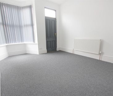 3 Bedroom House - Terraced To Let - Photo 1