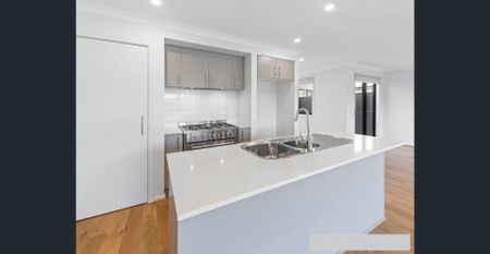 $460 PW - AVAIL NOW - Photo 5