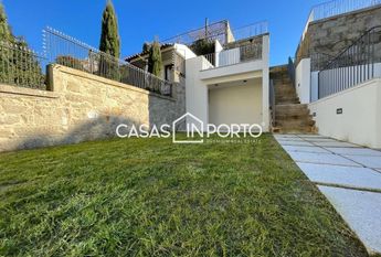 T1 Duplex com piscina - Baixa do Porto