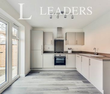 2 bedroom house to rent Wyatt Gardens, Shrivenham, Swindon, Oxfords... - Photo 3