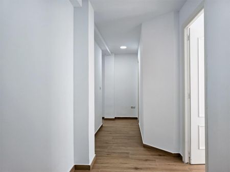 Estudio de alquiler en Calle Pintor Murillo, 57, Campoamor - Photo 3