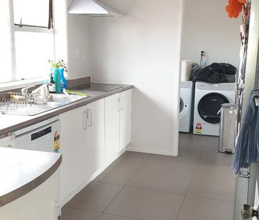 Property Management1/54 Redwing St, Browns Bay - Apartment for Rent - Photo 3