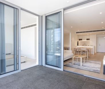 Presenting One Sydney Harbour – Arguably the Finest Residential Bui... - Photo 2