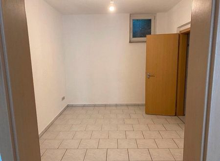 Frisch renovierte 3 Zimmer Wohnung - Photo 4