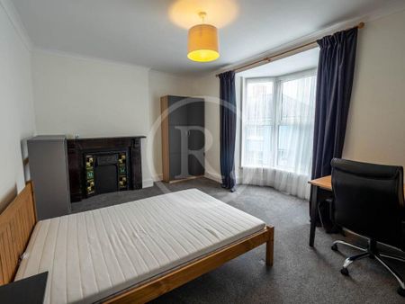 5 bedroom terraced house to rent - Photo 2