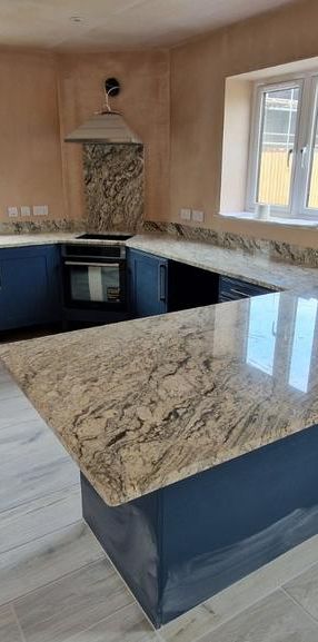 2 bedroom bungalow to rent - Photo 2