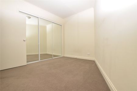 323/299 Spring Street - Photo 3