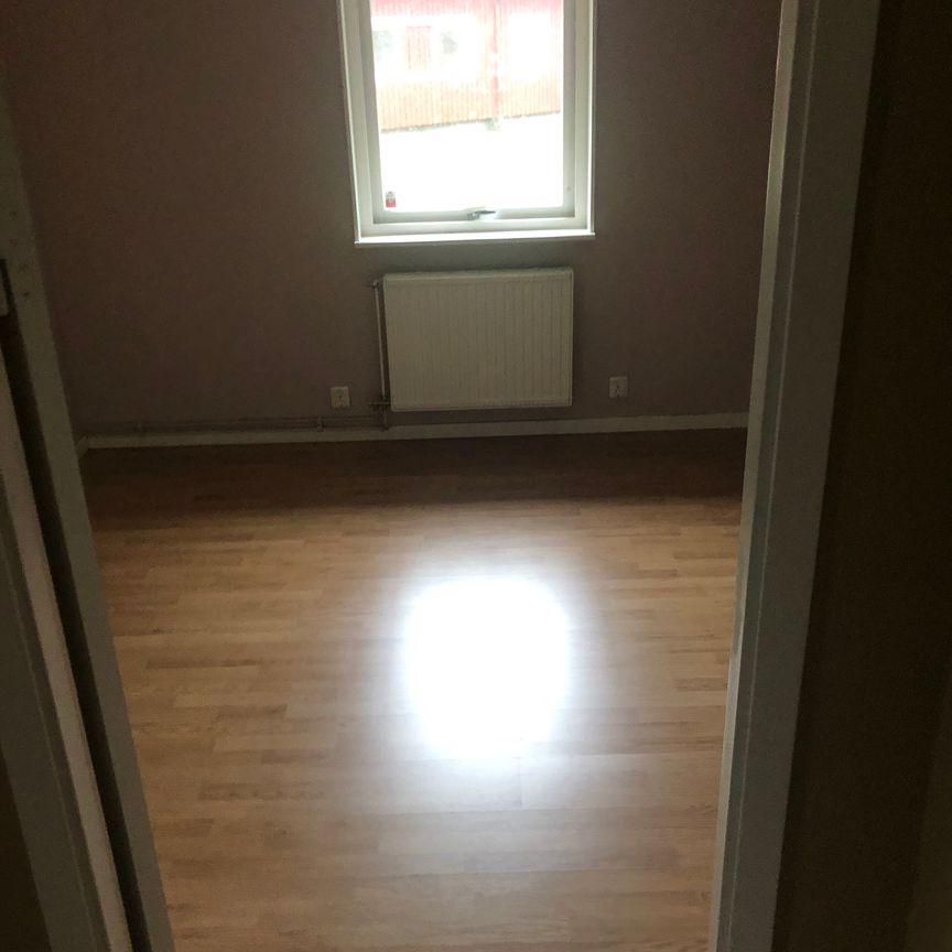 Buxeröd, Ucklum - Photo 1