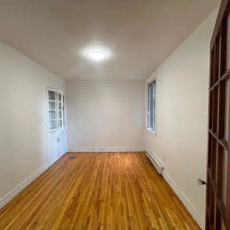 5½ rénové à Montréal-Est - 3 chambres - 1 365 $/mois - Photo 3