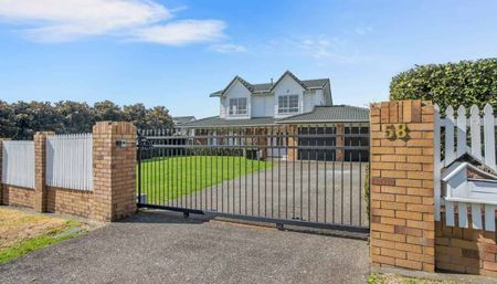 Stunning Family Home for Rent in St Johns - Photo 4