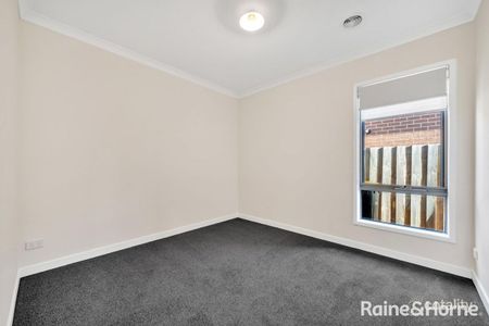 Great Location! - Photo 3