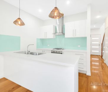 2/19 Arndt Road, Pascoe Vale - Photo 5