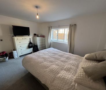 Beech Lane, Stretton, BURTON-ON-TRENT - Photo 4