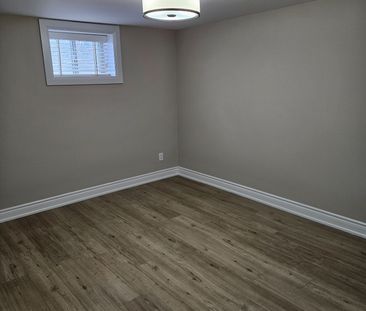 For Lease - 159 Jeffcoat Drive, Toronto, Ontario - Photo 6