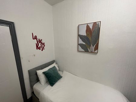 Room in a Shared House, Knoclaid Road, L13 - Photo 4