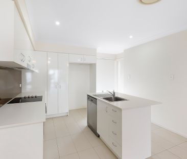 Modern Living at Harbour Terraces - 3 Bedroom/2 Bathroom + 2 Tandem... - Photo 4
