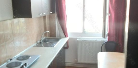 PODU ROS - PALAS MALL - GARSONIERA - MOBILATA - Fotografie 2