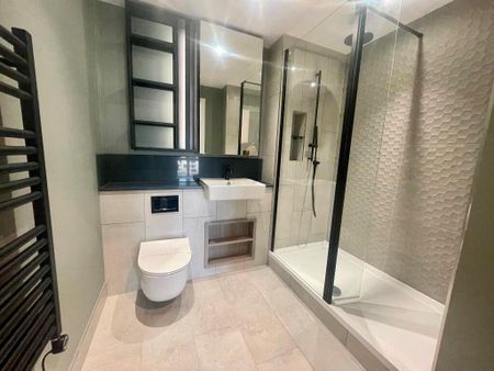 3 bedroom apartment to rent - Photo 5