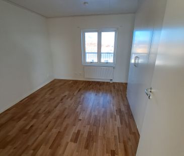 Södergatan, Vara - Foto 4