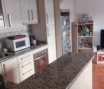 Apartamento de alquiler en Calle San Ramón, 30, San Cayetano - Photo 4