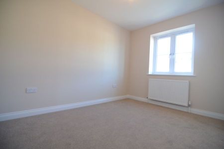 3 bedroom townhouse to rent - Photo 3