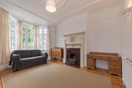 4 bedroom terraced house to rent - Photo 3