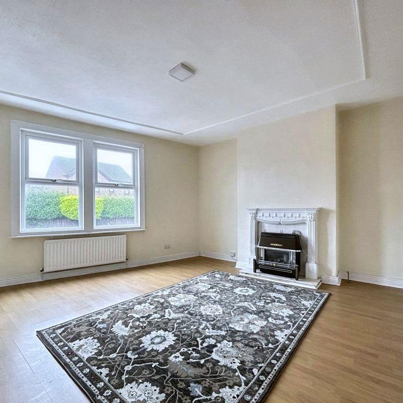 1 bed upper flat to rent in SR8 - Photo 1