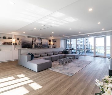 For Lease - 16 Concord Place Unit# 337, Grimsby, Ontario - Photo 3