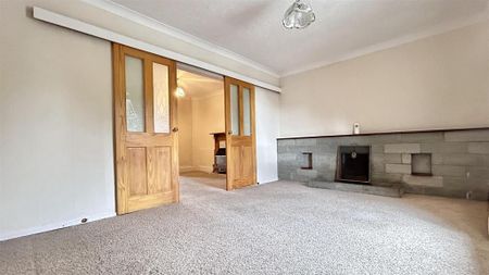 3 bedroom terraced house to rent - Photo 4