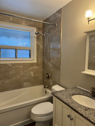 For Lease - 381 Taylor Mills Drive Unit# Main Floor, Richmond Hill, Ontario - Photo 5