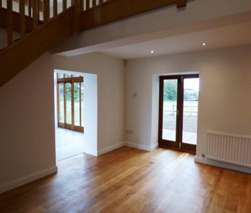 4 bedroom barn conversion to rent - Photo 6