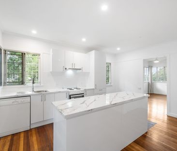 3 Bedroom Home - Freshly Updated - Photo 5