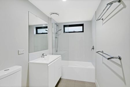 Application Approved - Chic 2 Bedroom Unit - Nambour CBD - Photo 3