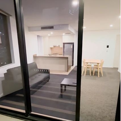 1 Naulty Pl, Sydney - Photo 1