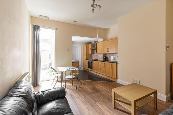 Bayswater Road, Jesmond, Newcastle Upon Tyne - Photo 1