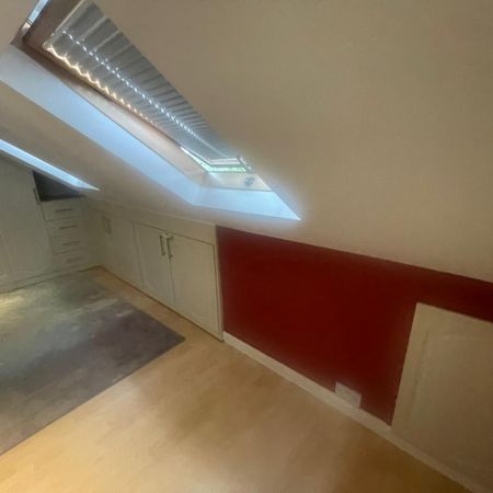 Room in a Shared House, Talbot Gardens, IG3 - Photo 4