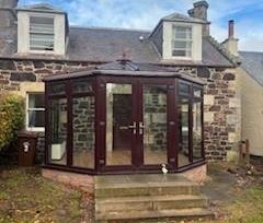 2 bedroom semi-detached house to rent - Photo 3