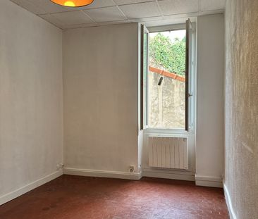 Location Appartement 2 pièces 44m² MARSEILLE 6ème - Photo 3