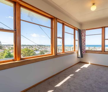22 Tay Street, Oamaru - Photo 2