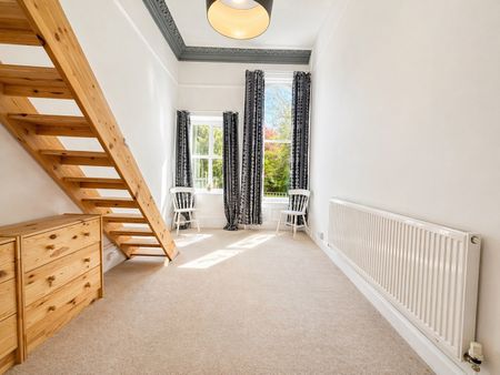 1 Bed Flat, Pelham Crescent, NG7 - Photo 5