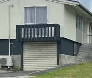 3 Bedroom Beauty - Photo 4