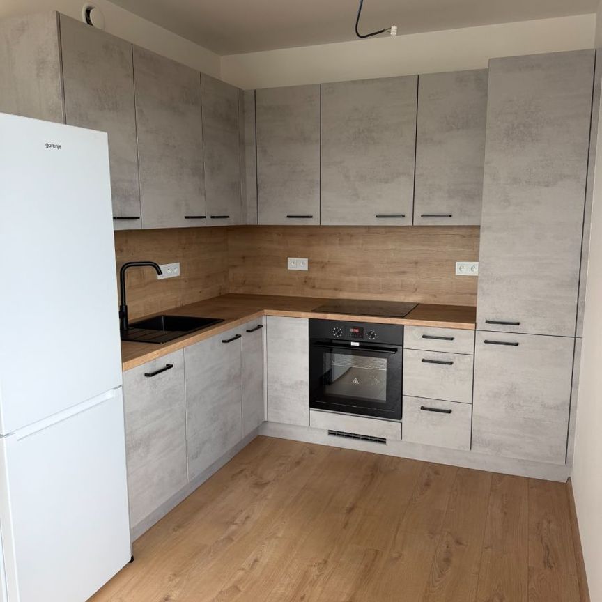 Pronájem bytu 2+kk • 48 m² bez realitkyStrančická, Praha - Strašnice - Фото 1