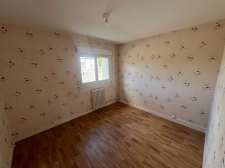 Location - Appartement T3 - 62 m² - Montbéliard - Photo 2