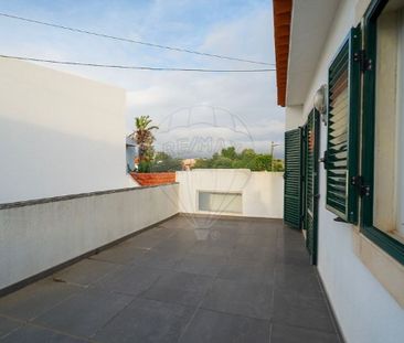 4 room luxury House for rent in Cascais, Lisbon - Photo 2